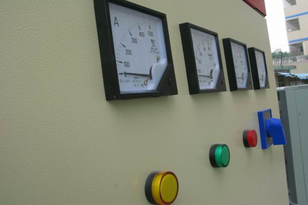 清苑配电柜-3683讲讲配电柜注意事项